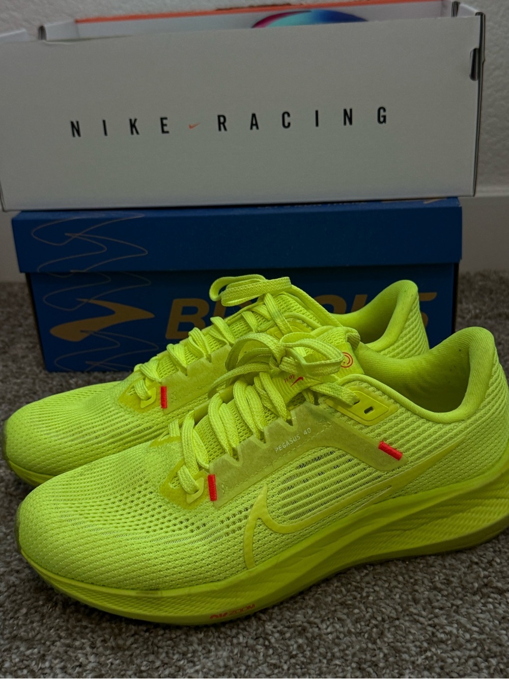 Nike Pegasus WMNS running shoe